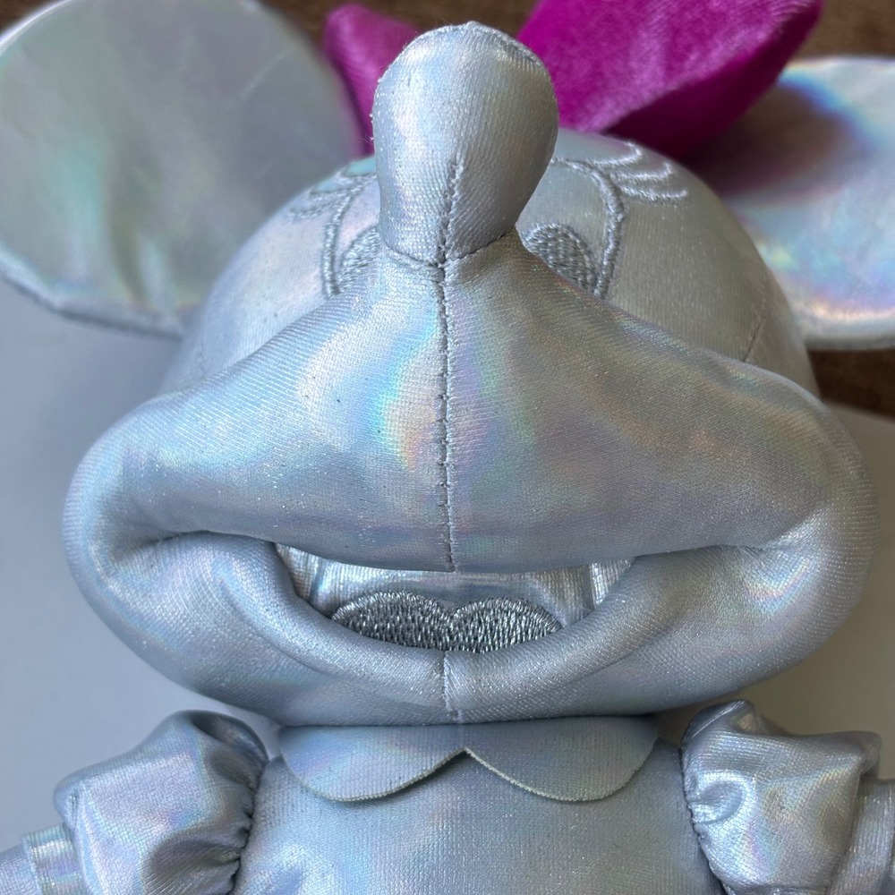 Disney Parks 100 Years Wonder Minnie Mouse Iridescent Silver Platinum Plush - Picture 8 of 14